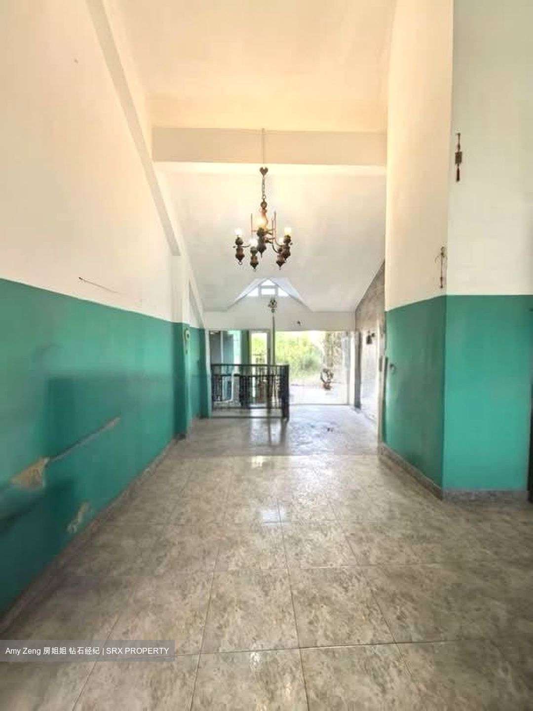 Opera Estate (D15), Terrace #544726461